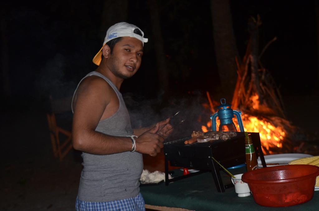 Makulu Safari Camping Uda Walawe Extérieur photo